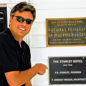 Meet your Posher, Christopher